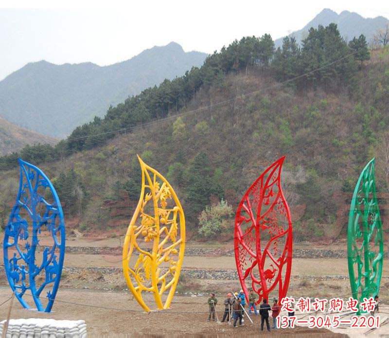 开封不锈钢镂空树叶景观雕塑精美绝伦