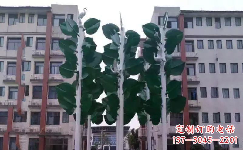 开封浓郁绿意,不锈钢树叶雕塑