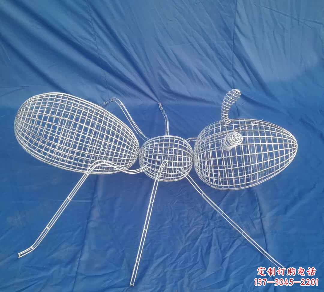 开封不锈钢蚂蚁镂空雕塑1