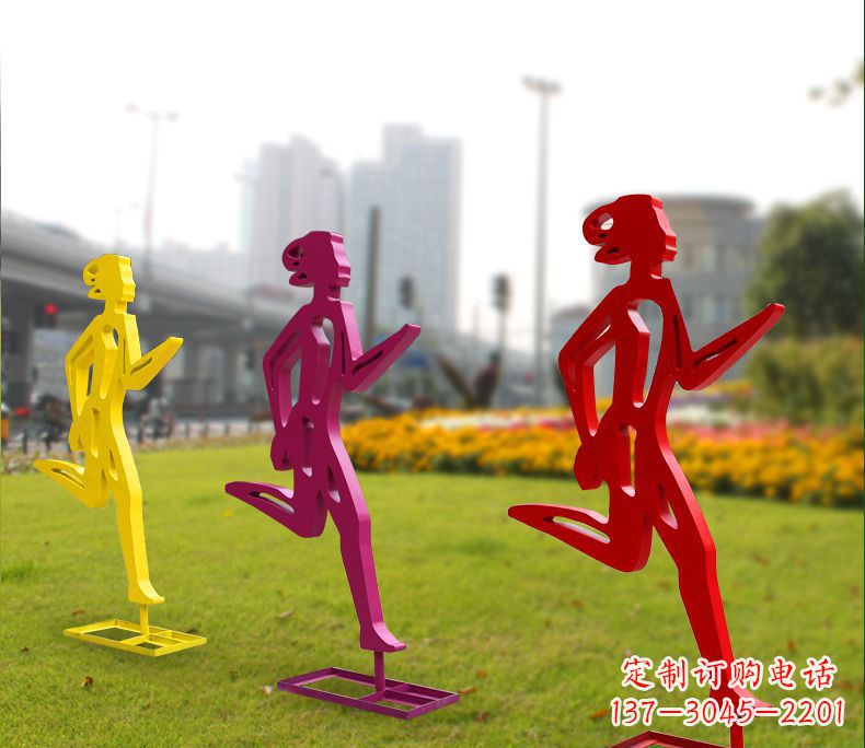 开封勇敢奔跑的女性雕塑