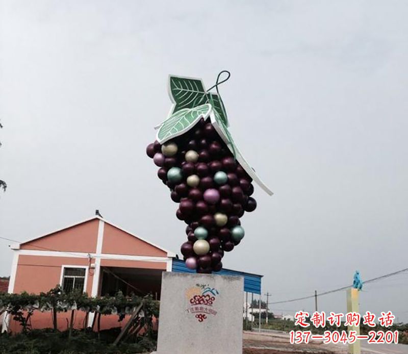 开封不锈钢葡萄雕塑