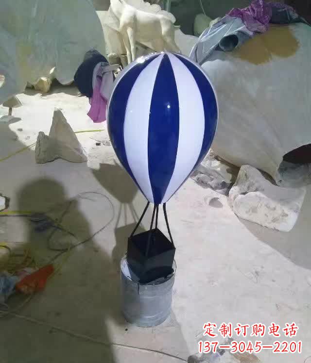 开封气球雕塑精美外形、绚丽色彩
