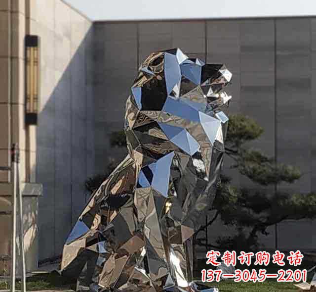 开封不锈钢狮子雕塑象征力量与美丽