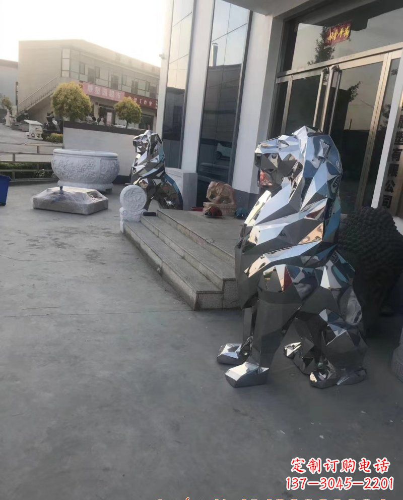 开封不锈钢狮子雕塑传承古老文化