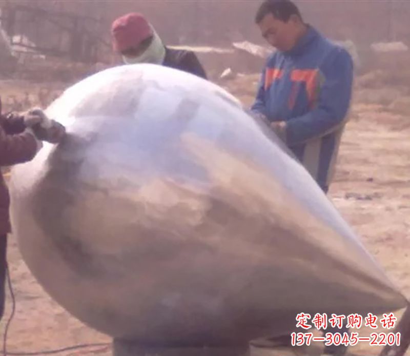 开封不锈钢水滴雕塑精致美丽的艺术品