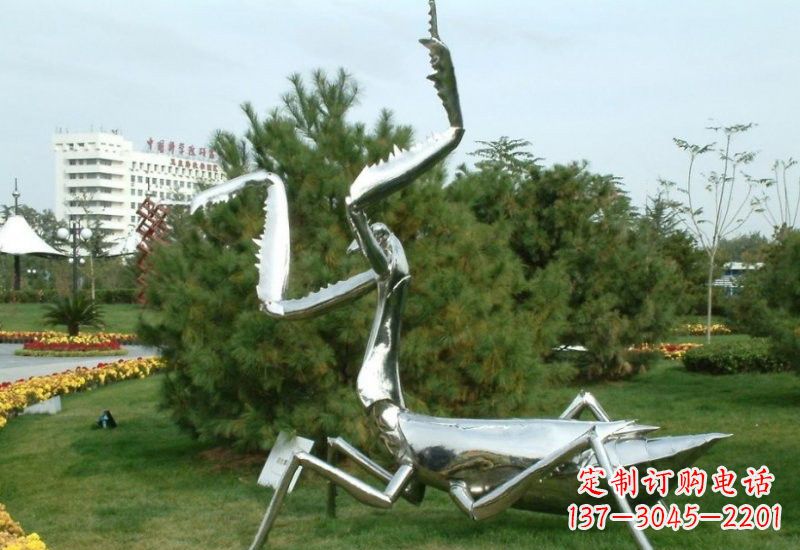 开封不锈钢螳螂雕塑艺术的精美结晶