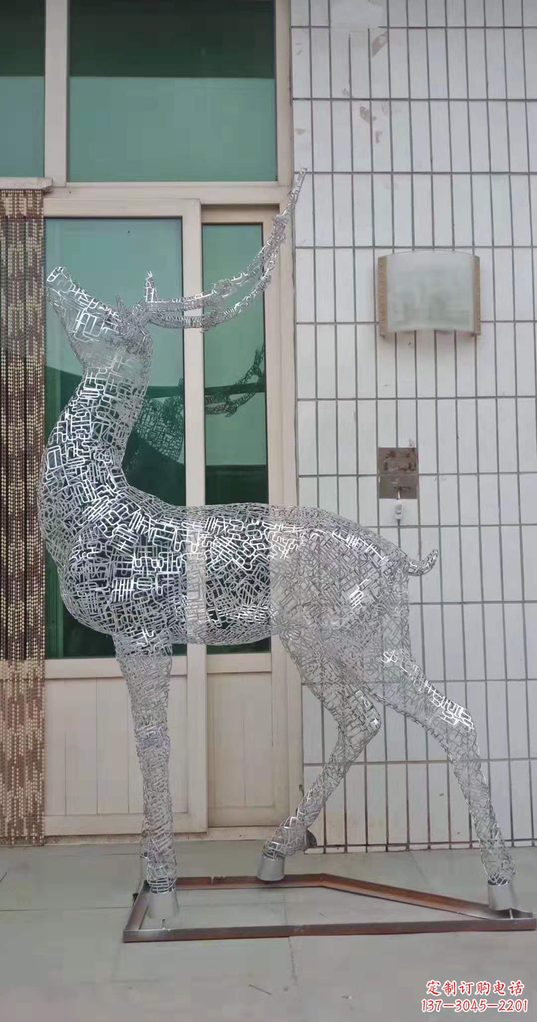 开封不锈钢铁艺动物雕塑——艺术与自然的完美结合