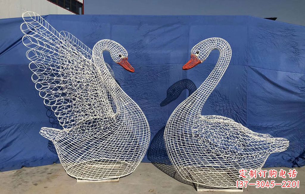 开封不锈钢网格天鹅雕塑公园园林的精美装饰