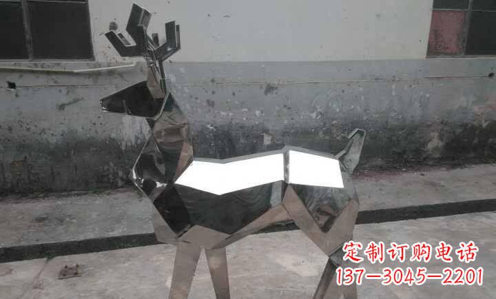 开封不锈钢小鹿石雕——雕塑中的优雅与高贵