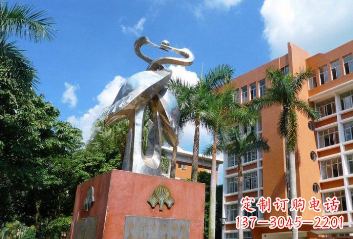 开封不锈钢小区抽象仙鹤雕塑