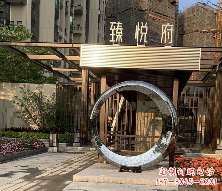 开封不锈钢小区圆环雕塑赋予小区景观更多美感