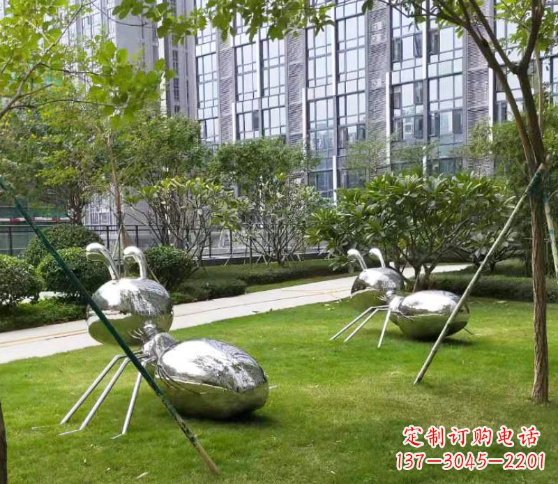 开封不锈钢小区的蚂蚁雕塑