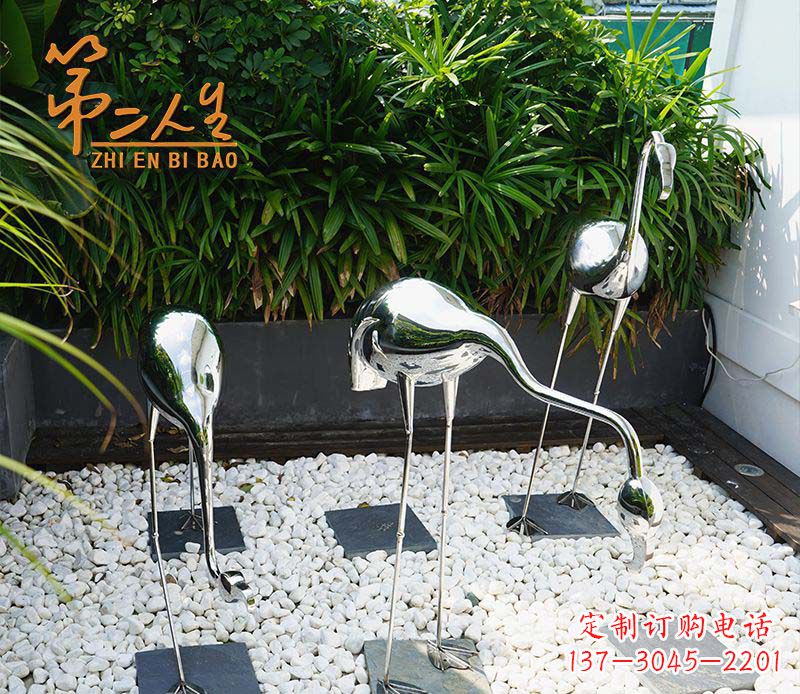 开封不锈钢仙鹤雕塑象征着吉祥和美景