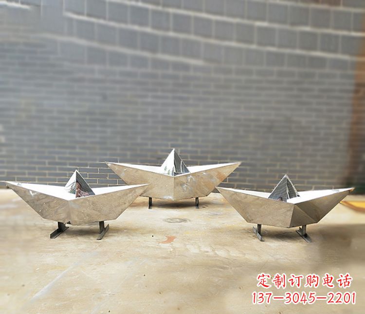 开封不锈钢元宝雕塑精致的艺术品