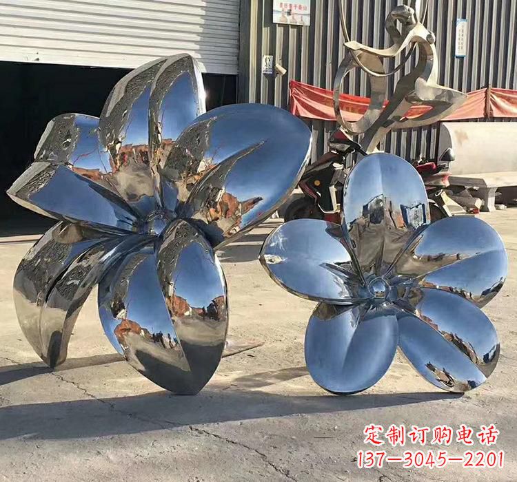 开封不锈钢园林艺术荷花雕塑