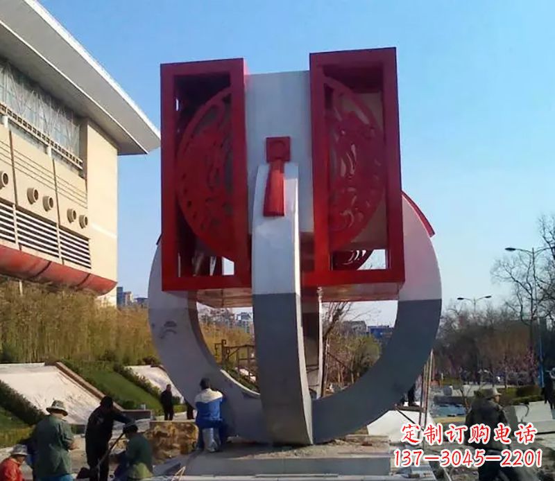 开封不锈钢圆环雕塑象征着永恒的美