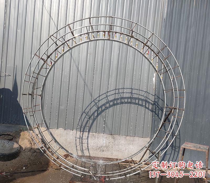 开封圆环的美——不锈钢景观雕塑