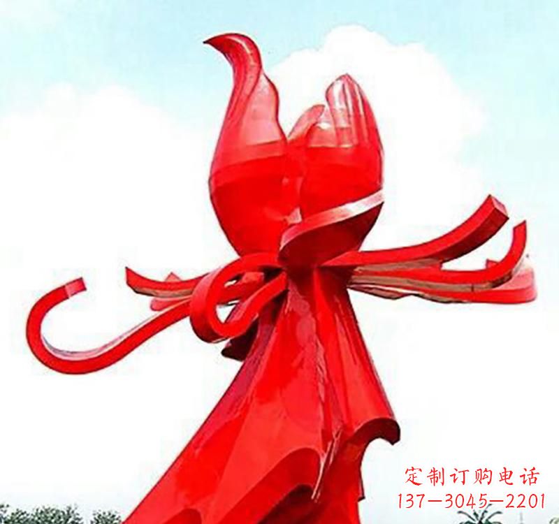 开封不锈钢玫瑰雕塑,传递爱与和平