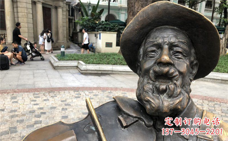 开封老人的智慧与勇气