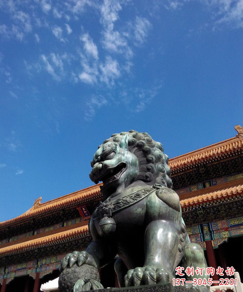 开封铜狮子雕塑——永恒的象征