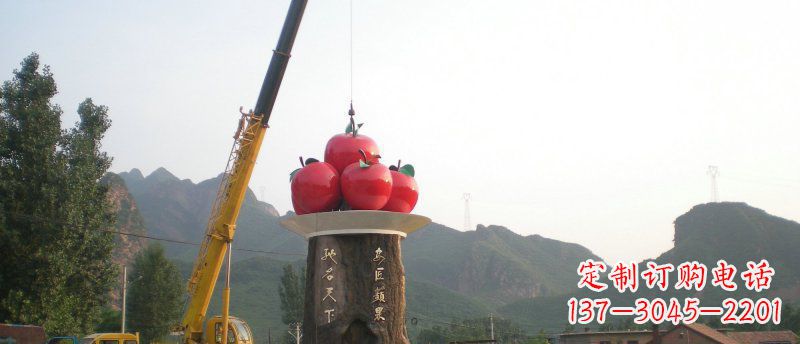 开封不锈钢苹果雕塑缔造城市风采