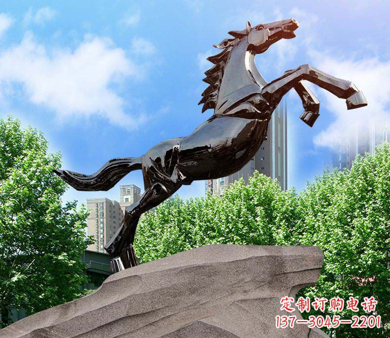 开封镜面不锈钢奔马雕塑给城市增添灵气