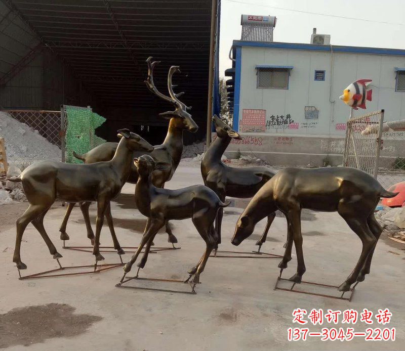 开封抽象鹿群铜雕