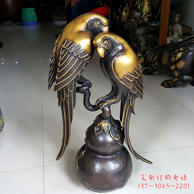 开封纯铜铸造鹦鹉雕塑