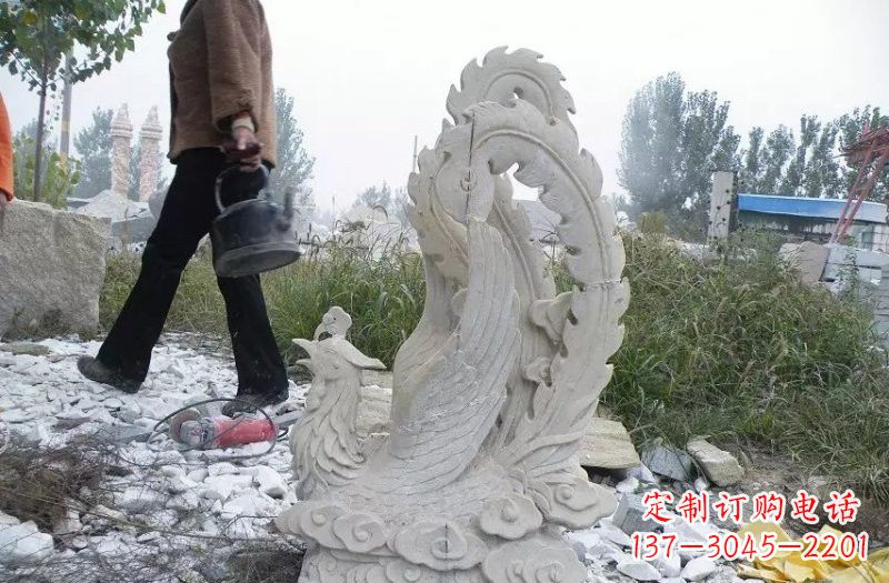 开封凤凰雕塑传承瑰丽的古老文化