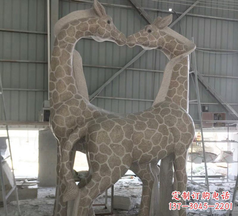开封大理石艺术精美长颈鹿雕塑