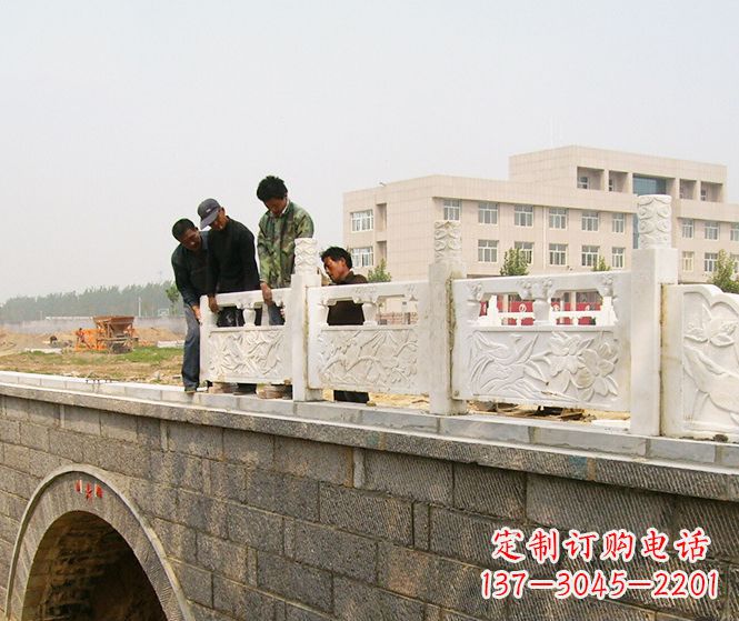 开封大理石拱桥石雕栏板
