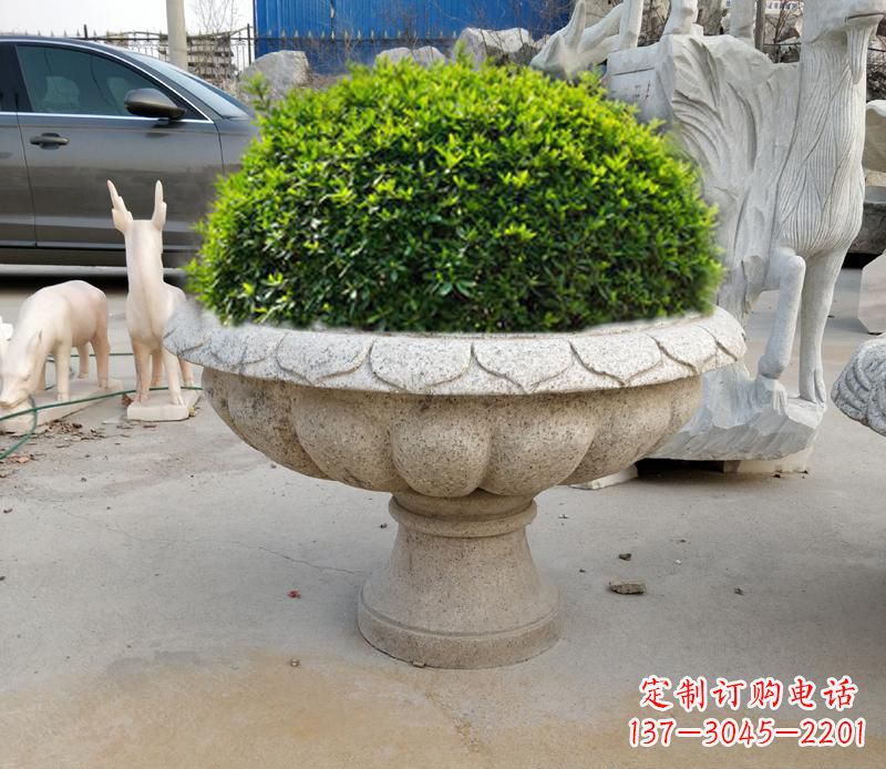 开封优雅大理石花盆雕塑