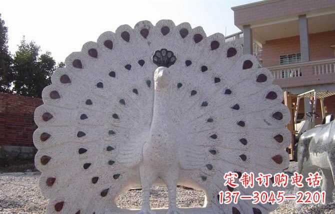 开封精美绝伦的孔雀石雕塑