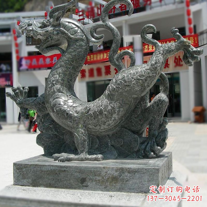 开封传统的象征——大理石青龙雕塑