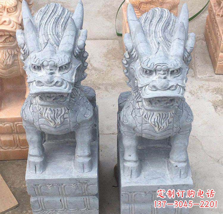 开封雄伟壮观的白色大理石麒麟坐式门口雕塑