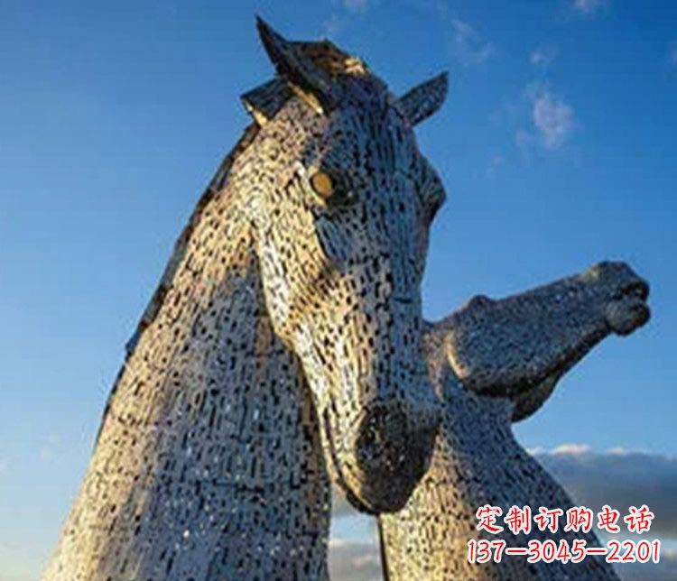 开封大型不锈钢抽象马雕塑