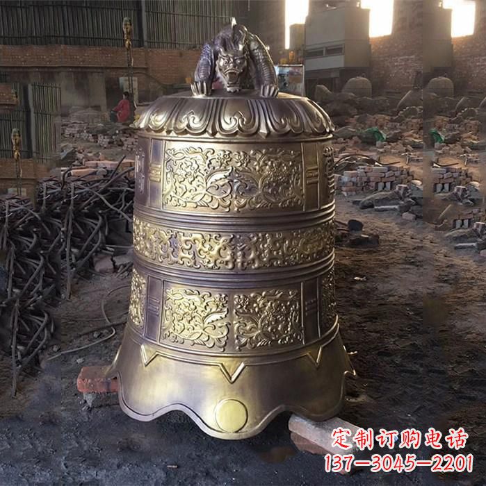 开封悠久历史的铜钟雕塑——传承无声的魅力