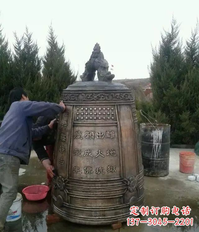 开封中领雕塑-大型铜钟寺庙铜雕