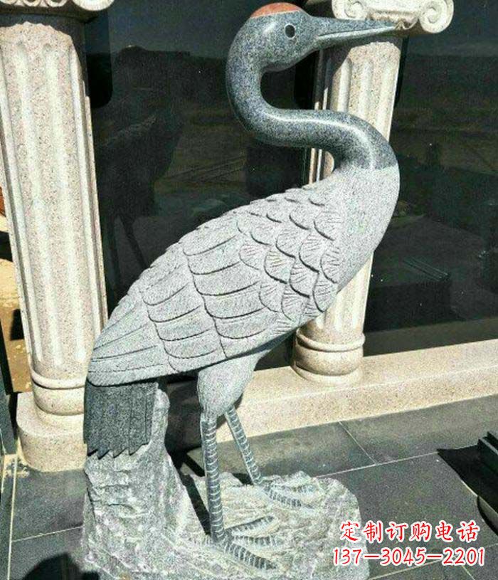 开封传统工艺精雕丹顶鹤雕塑