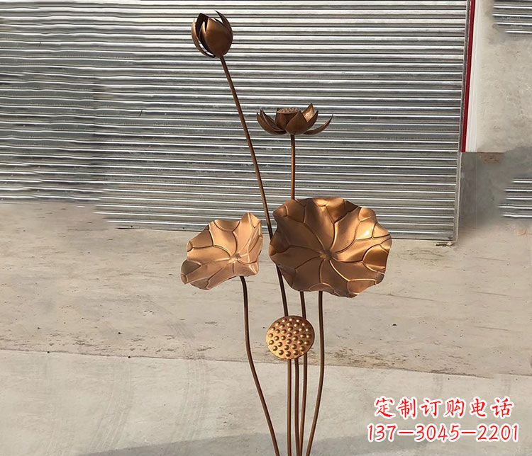 开封锻铜不锈钢荷花雕塑