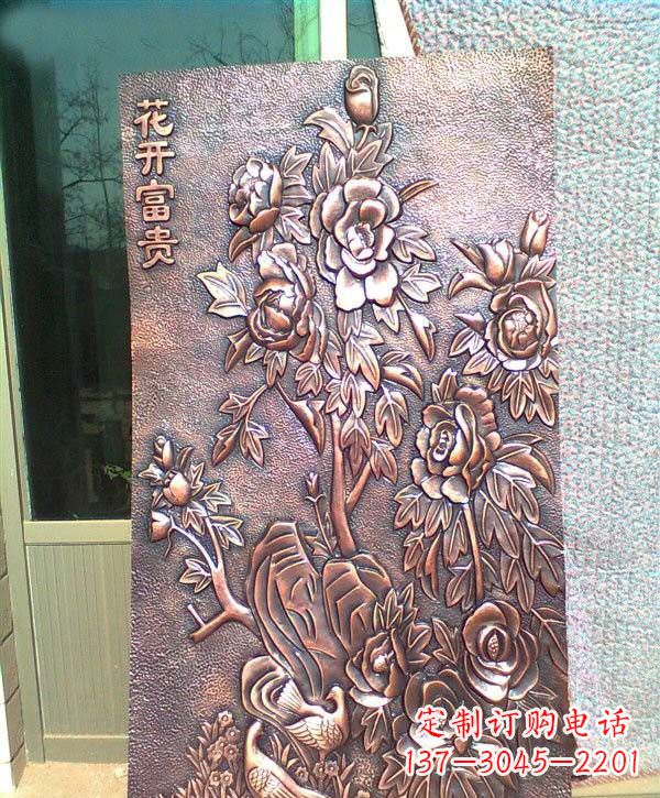 开封锻铜牡丹雕塑