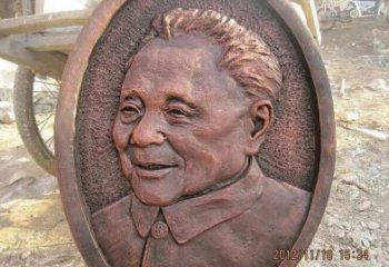 开封传承历史，永记邓小平——邓小平头像铜雕塑
