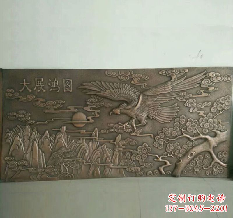 开封精致锻铜老鹰雕塑