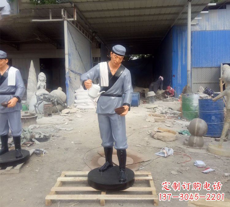 开封饭店门口玻璃钢仿真店小二雕塑