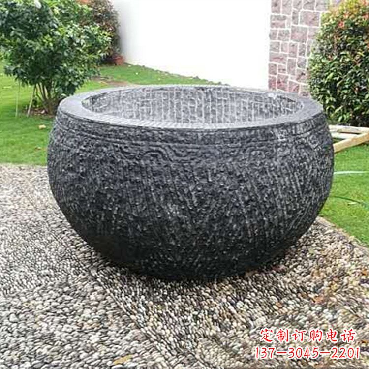开封仿古石雕水缸，精雕细琢别具一格