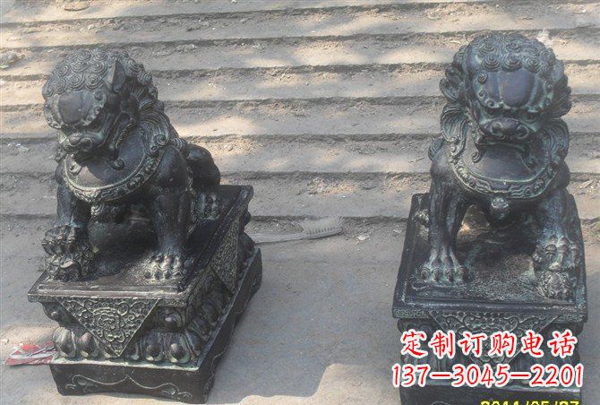 开封仿古铸铜狮子雕塑