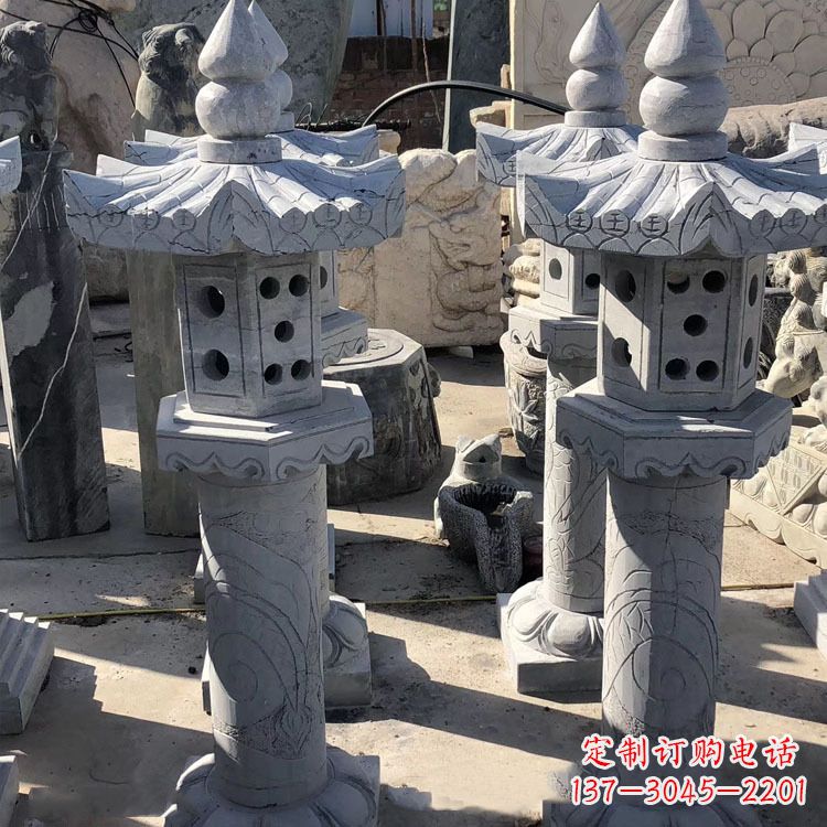 开封中式仿古青石灯笼雕塑