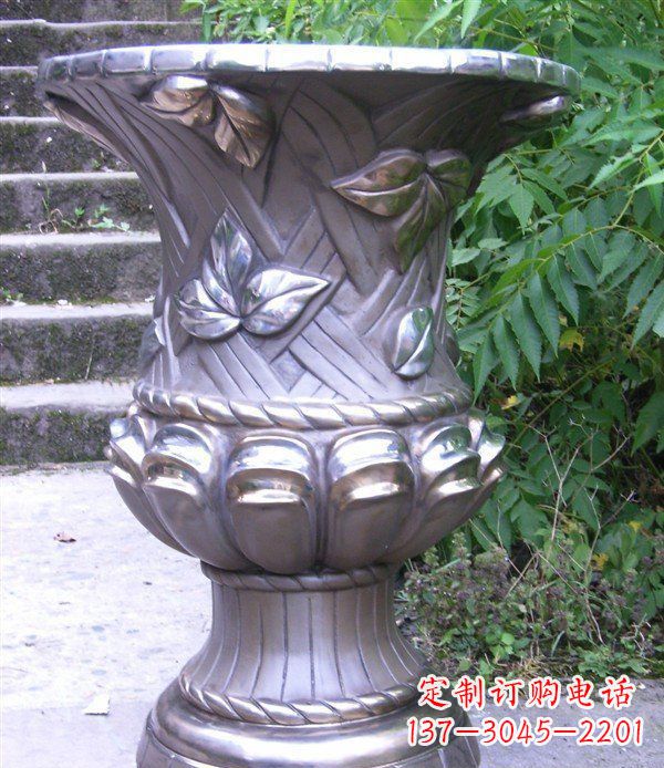 开封玻璃钢花盆雕塑