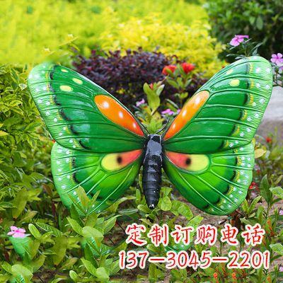 开封精致魅力的绿色蝴蝶雕塑