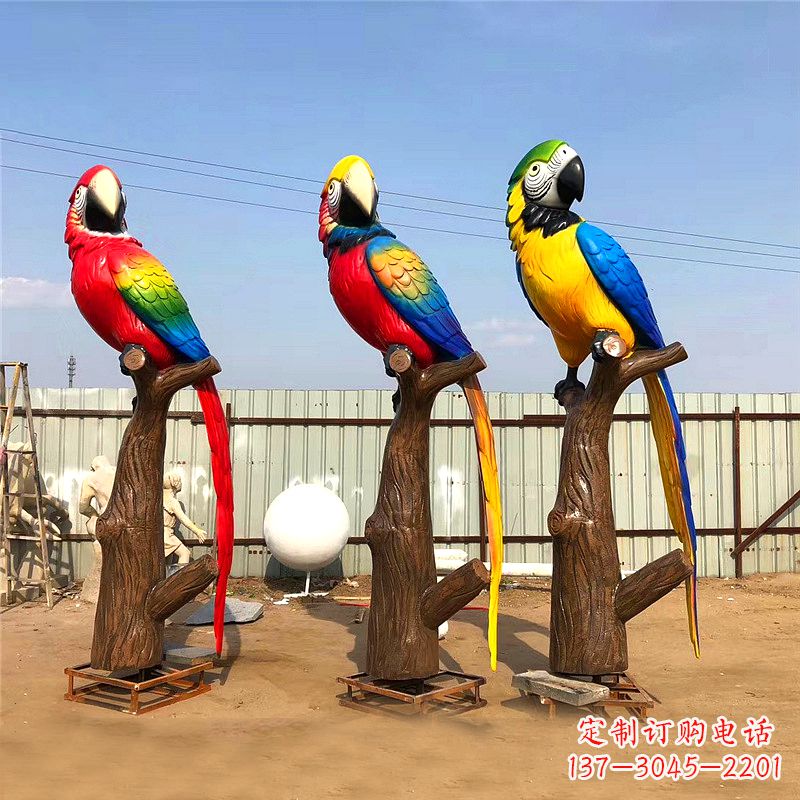 开封玻璃钢鹦鹉雕塑